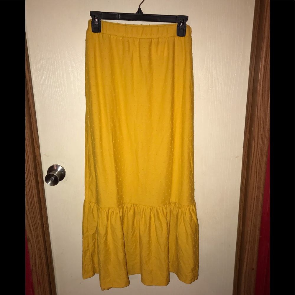 Long skirt